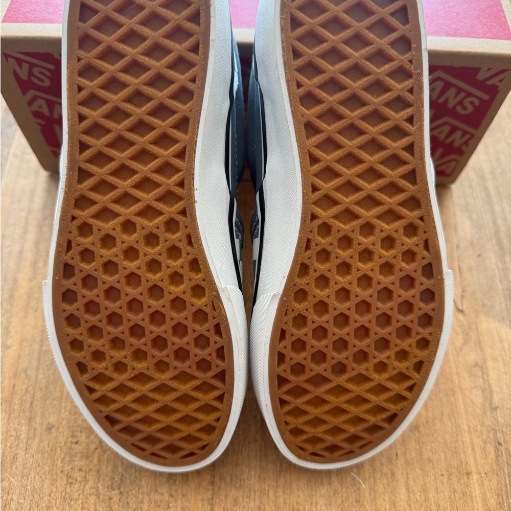 Vans Checkerboard Slip-On Shoes - Picture 5 of 5